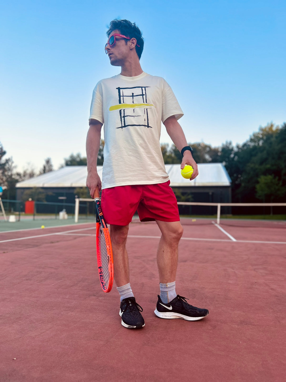 T-shirt Rising Court